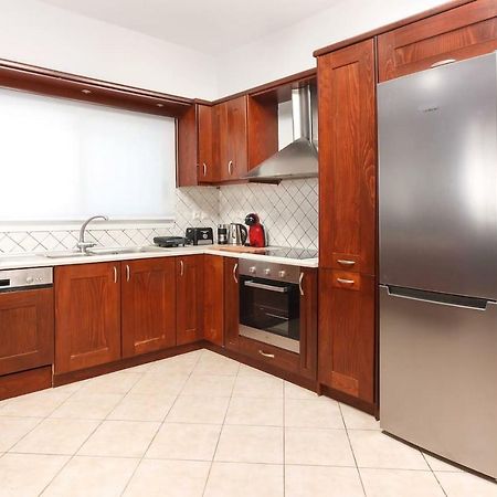 Charming And Comfy House Apartment Agia Marina Екстериор снимка