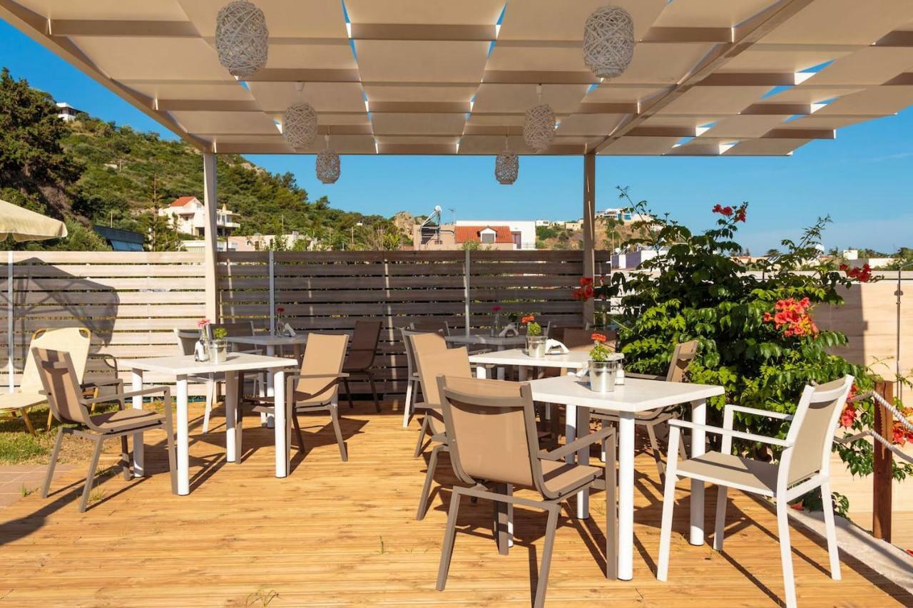 Charming And Comfy House Apartment Agia Marina Екстериор снимка