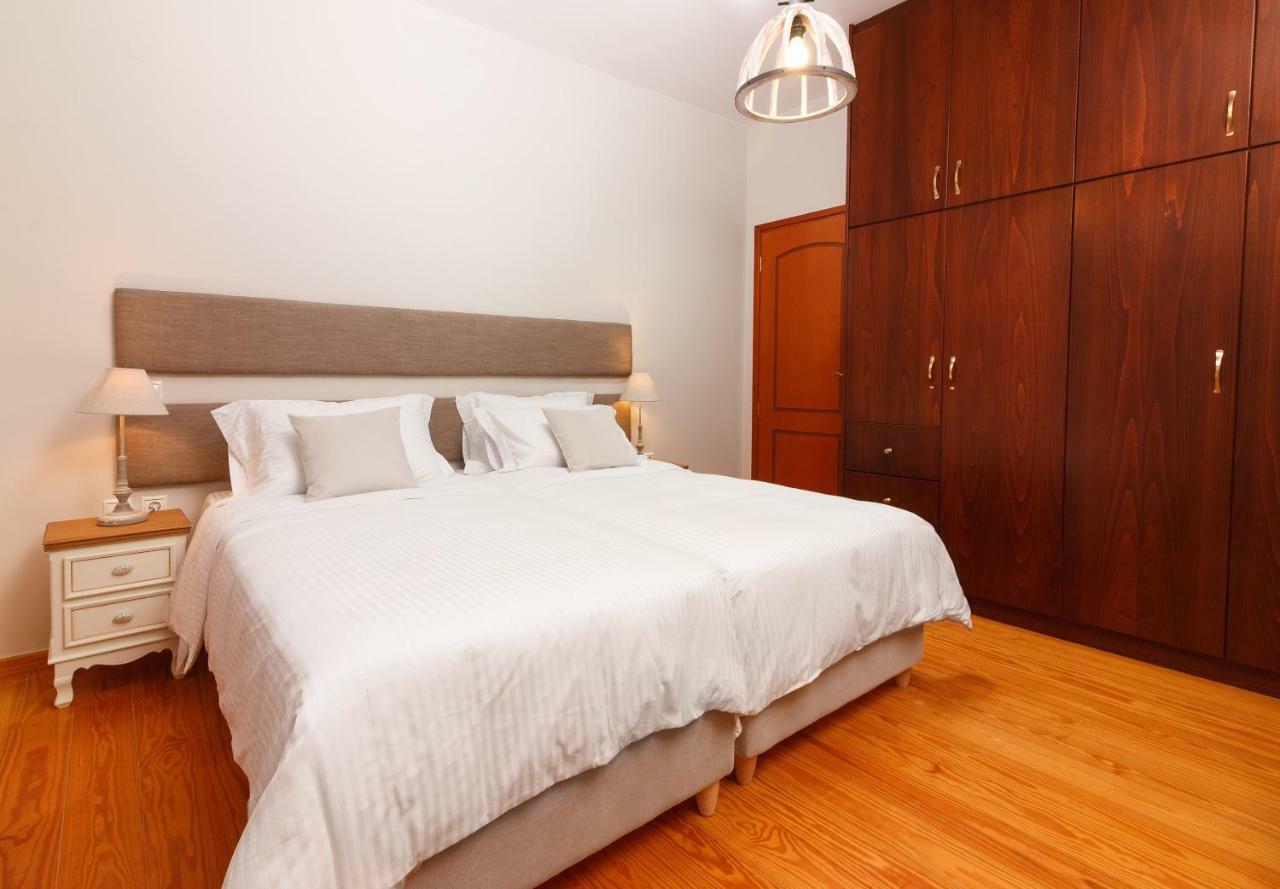 Charming And Comfy House Apartment Agia Marina Екстериор снимка